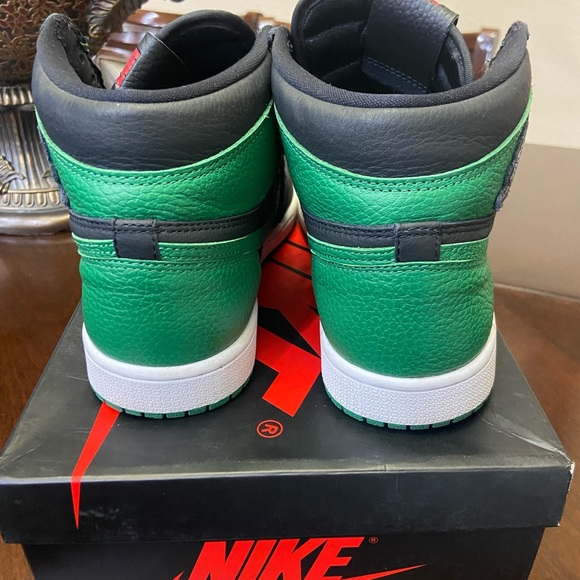 Jordan 1 pine green - Picture 4 of 6